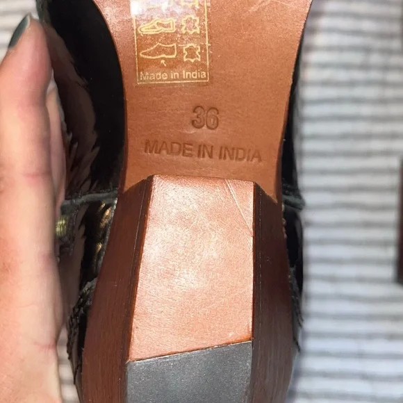 Free People New Frontier Patent Leather Boots sz 6 - Picture 9 of 14